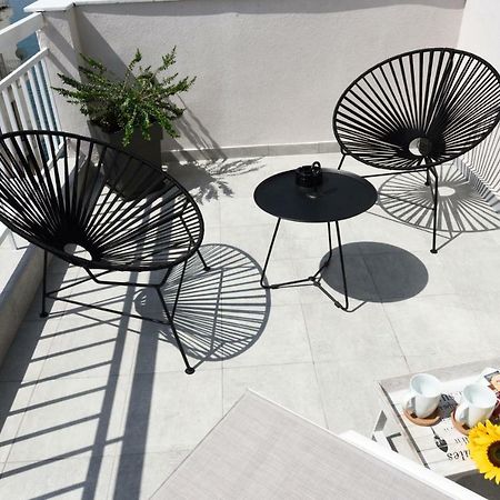 Magnifique Luxury Suites Tesalonika Bagian luar foto