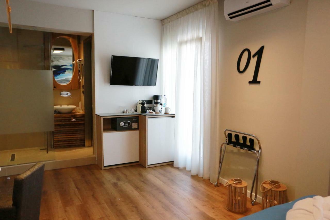 Magnifique Luxury Suites Tesalonika Bagian luar foto