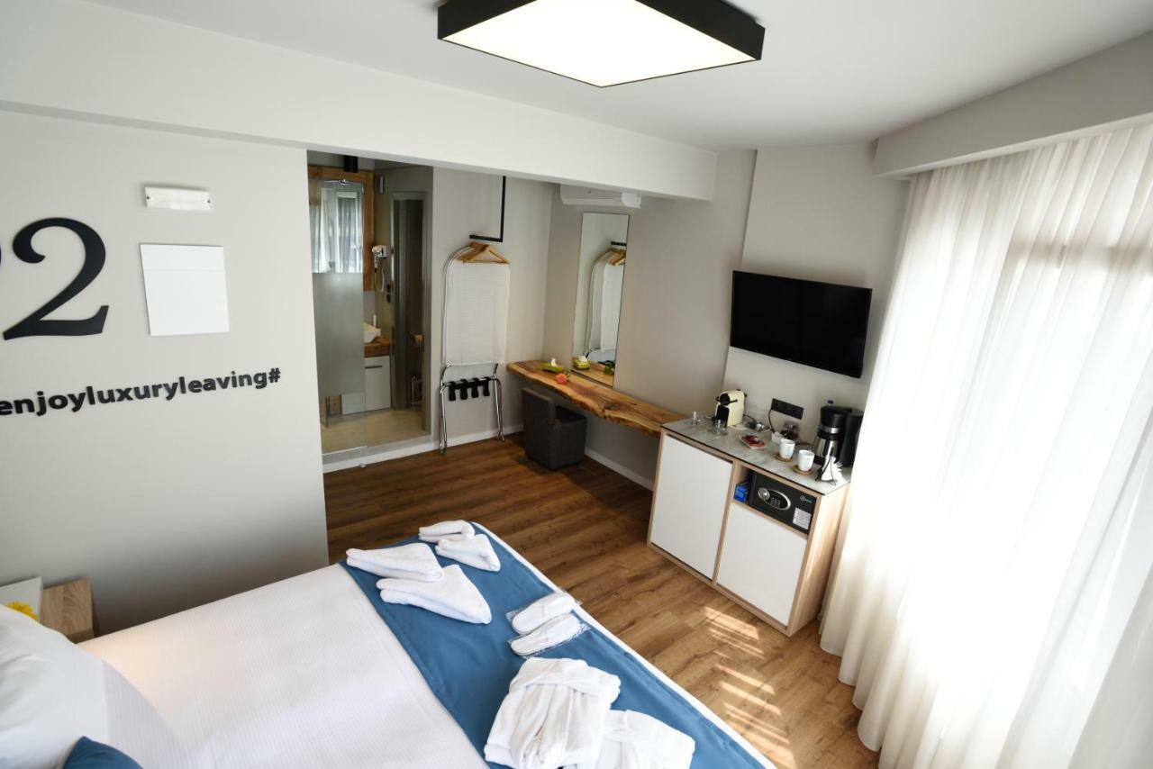 Magnifique Luxury Suites Tesalonika Bagian luar foto