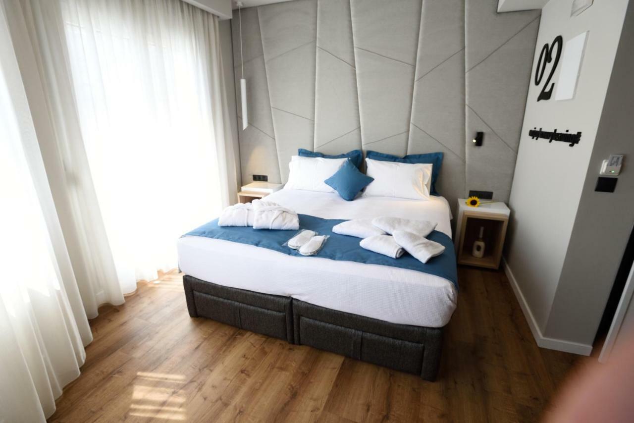 Magnifique Luxury Suites Tesalonika Bagian luar foto