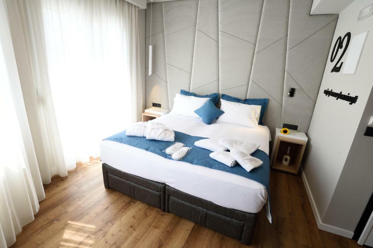 Magnifique Luxury Suites Tesalonika Bagian luar foto