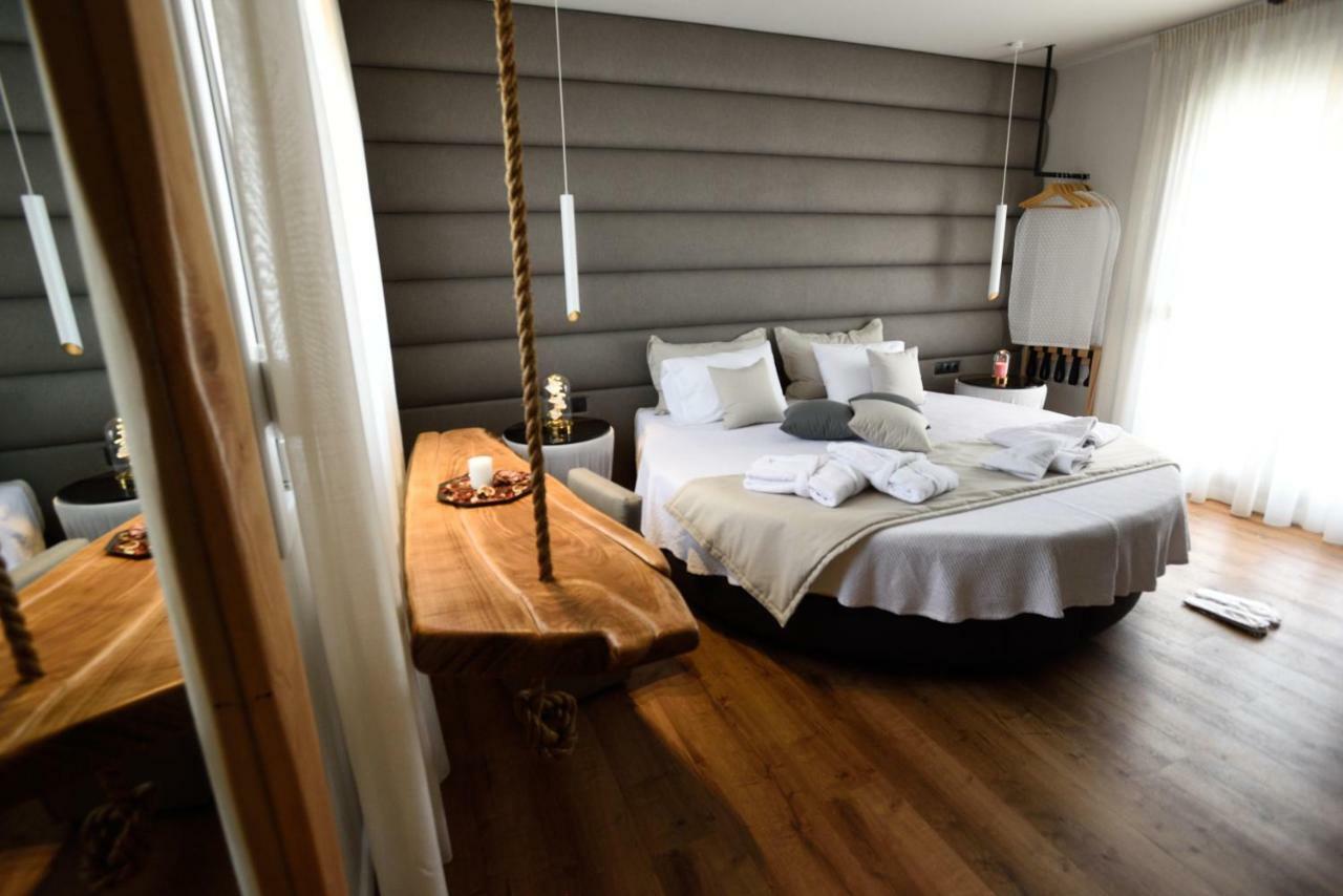 Magnifique Luxury Suites Tesalonika Bagian luar foto